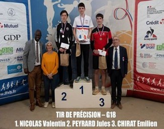 JPEG - 31.2 ko JPEG - 31.2 ko