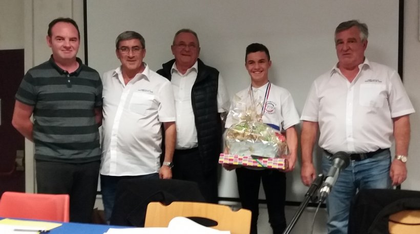 Mathéo Corgier (CFB les Abrets), champion de France -15 en Progressif.