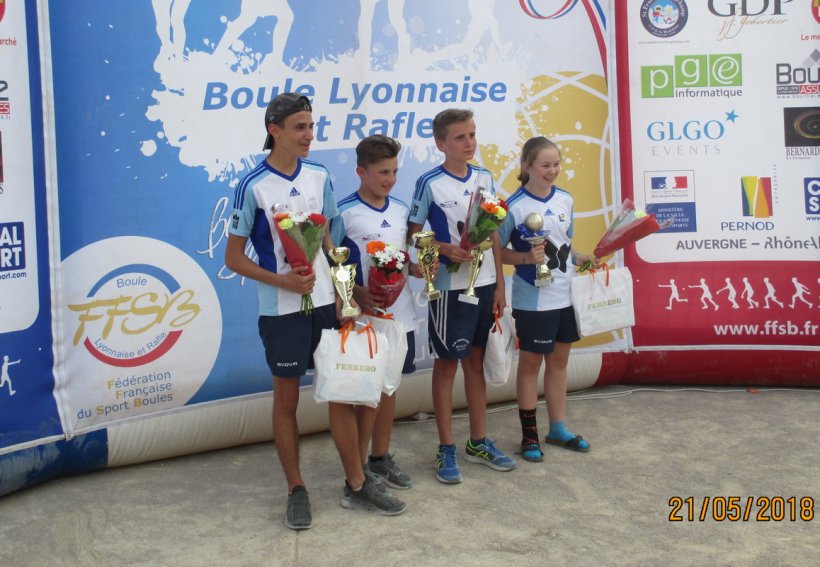 JPEG - 327.3 ko JPEG - 327.3 ko